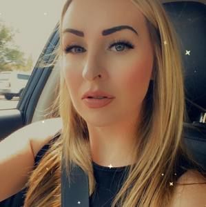 Meet your Posher, Bethany